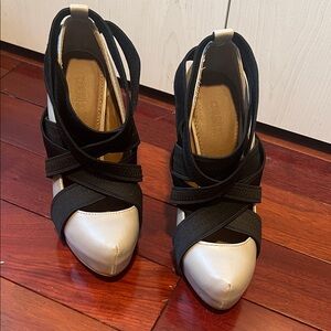 Colin Stuart Black and Cream Heels